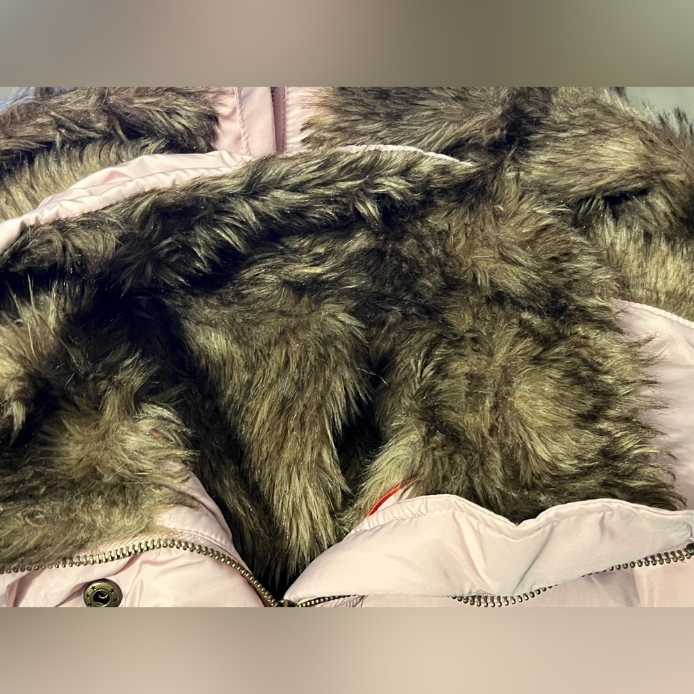 NWOT- Remikstyt Woman’s Winter Coat Down Jacket, Zipper Hood, Faux Fur Inside - Picture 13 of 16